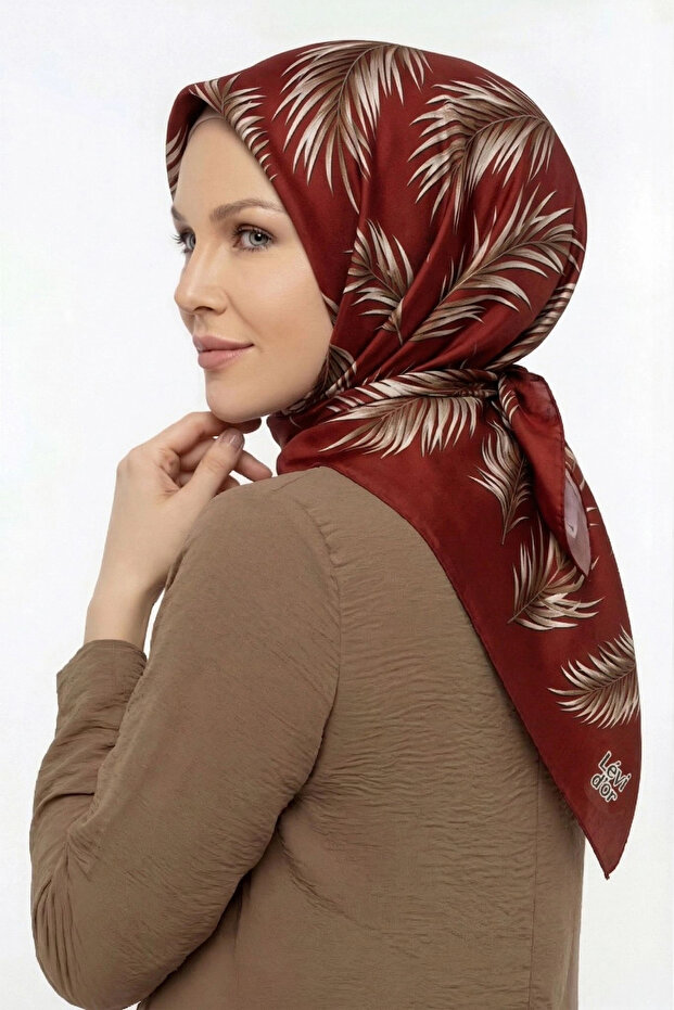 وشاح كريستال D8 أحمر كلاريت