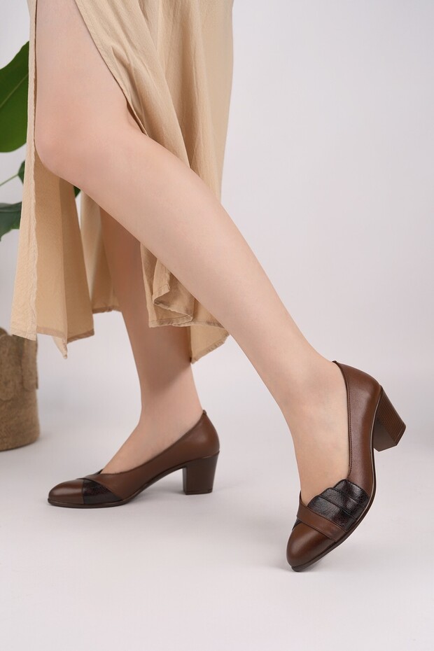 Genuine Leather Women's Daily Classic Heeled Shoes Dd0190