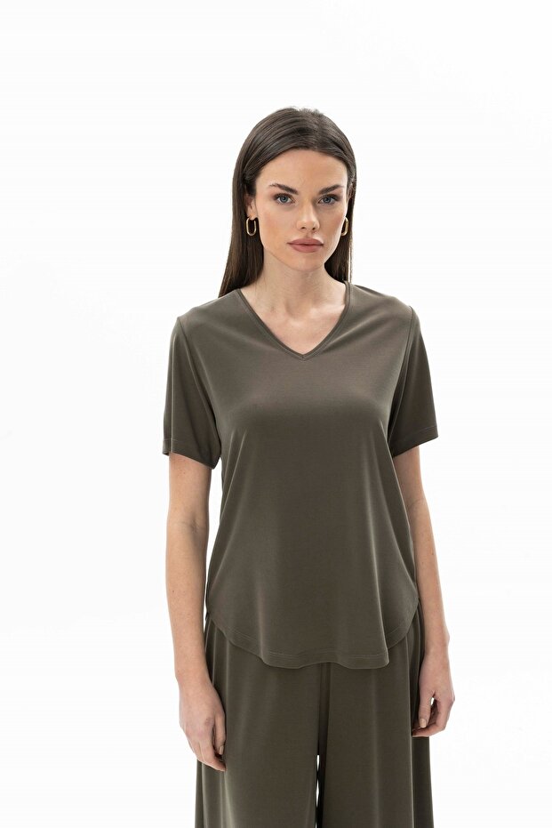 21637 Women's V-Neck T-Shirt