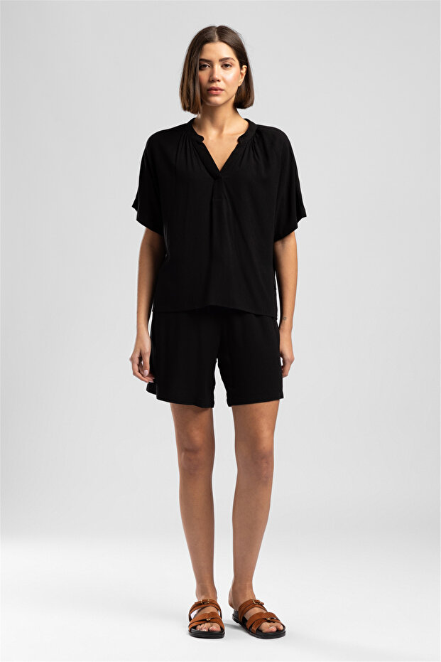 Recia 1 Women's Short Sleeve Blouse Black
