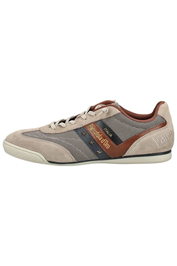 Sneaker - 2