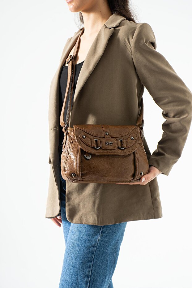 Washed Leather Cross Strap Shoulder Bag Brown Model: (571-13O)