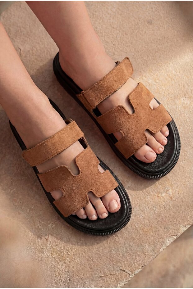 Women's Summer Stylish Sandals with Velcro Straps, Comfortable Sole, Daily Use Slippers