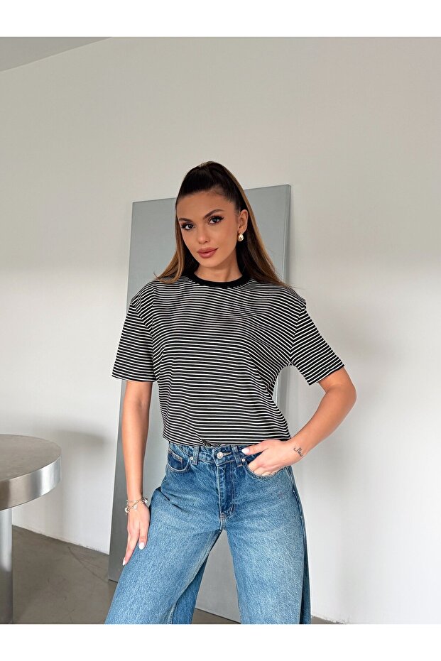 Striped Short Sleeve Basic - Black