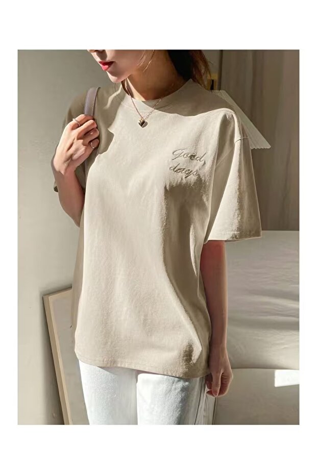 Good Days Written Women's T-Shirt