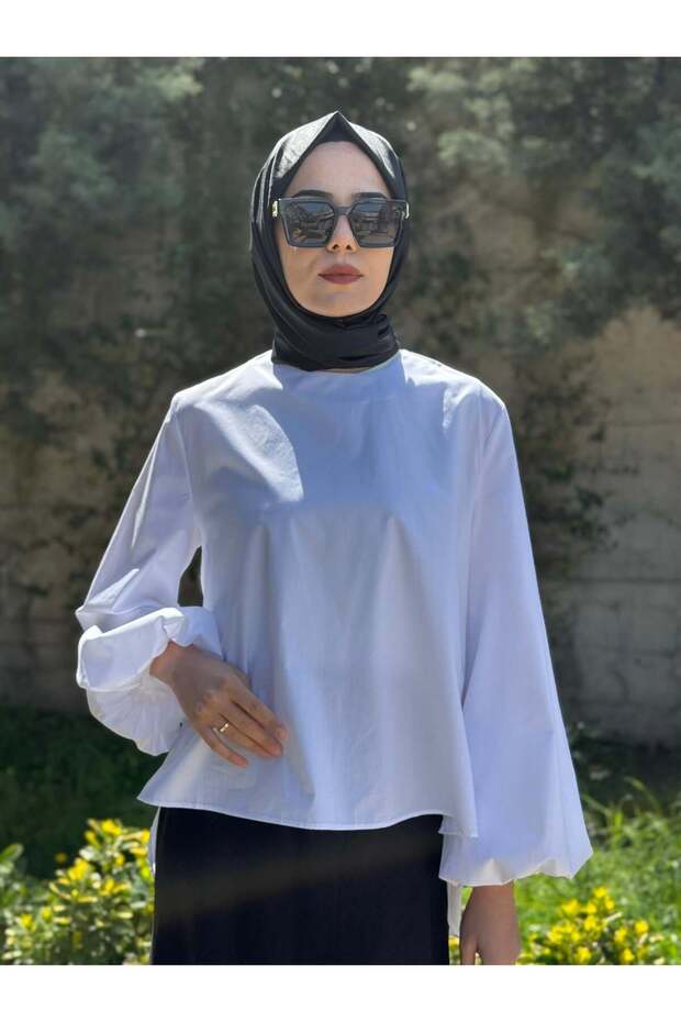 Shirt with Gathered Collar 26Ss1010