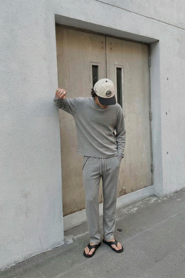 Corduroy Baggy Fit Trousers Gray