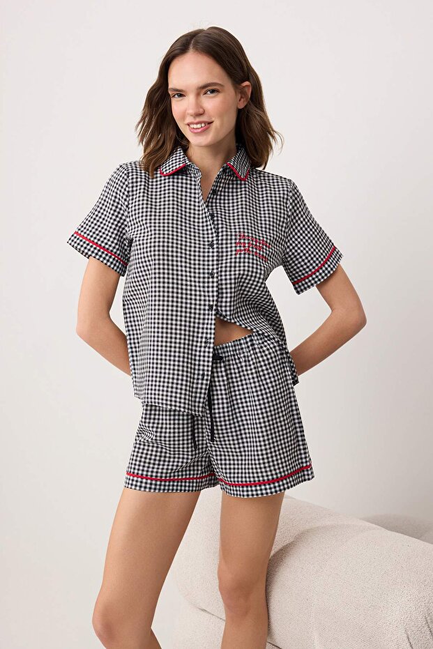 Siyah Pötikare/Ekoseli ve Sloganlı Biye Detaylı Dokuma Pijama Takımı THMSS26PT00185 - 1