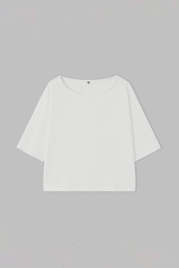 Ekru Relaxed Kayık Yaka Yarasa Kol Truvakar Crop Soft Touch Örme Büyük Beden Bluz TBBSS26AF00168 - 4