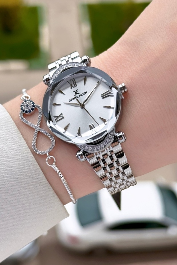 Silver Color Cut Glass Women's Wristwatch and Bracelet