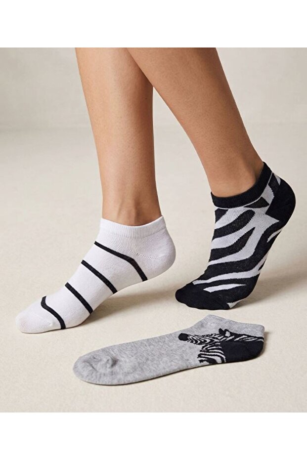 Zebra Patterned 3-Piece Step Socks - 1