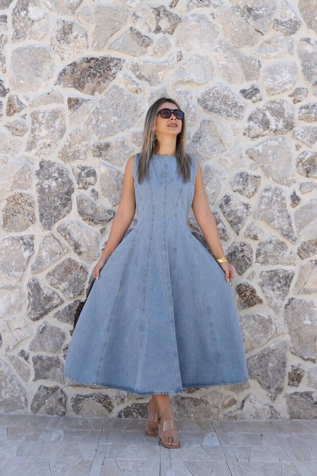 Blue zero sleeve back zipper godeli jean dress