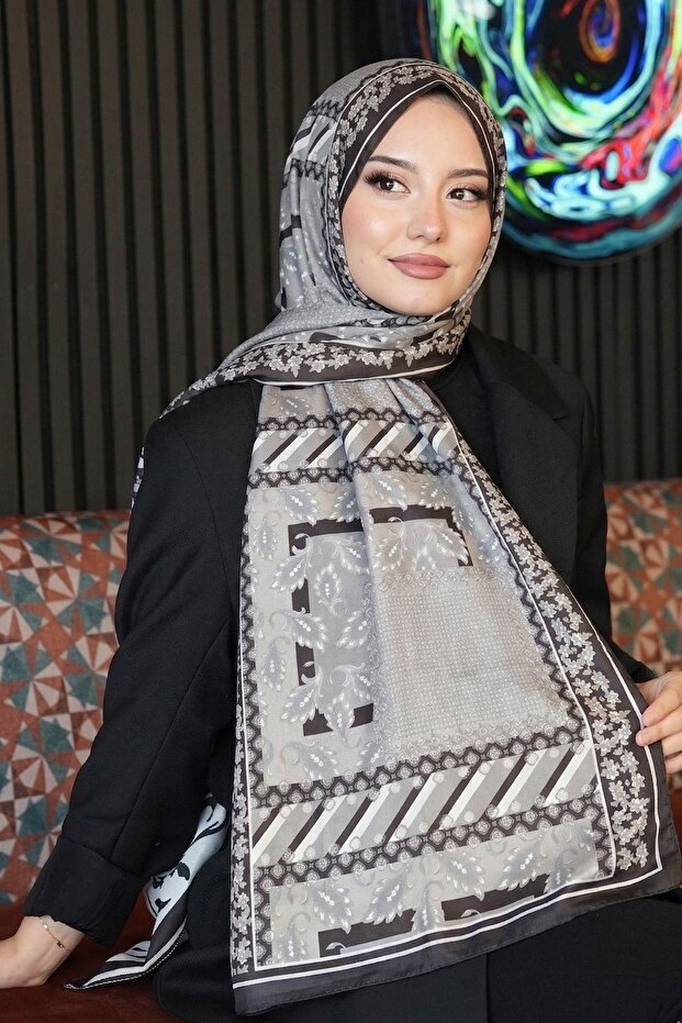 شال من القطن الناعم بنمط عرقي من فرو المنك