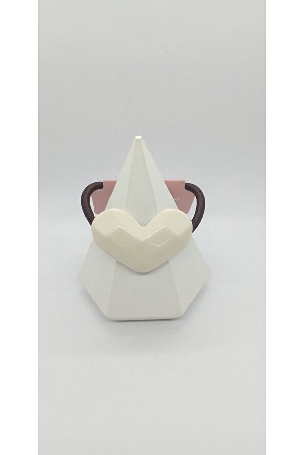 White color heart rubber buckle
