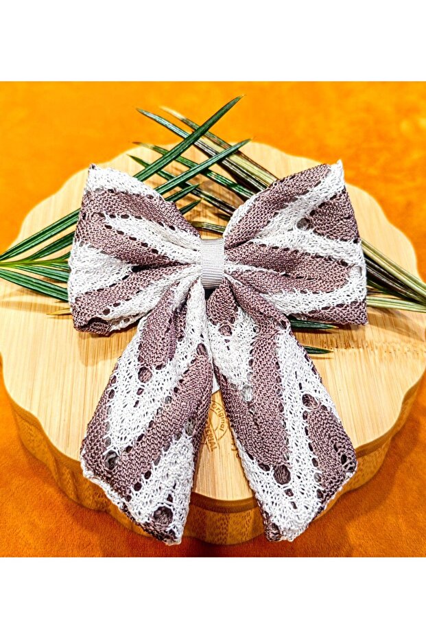 Luxurious Figured Ribbon Clip Buckle