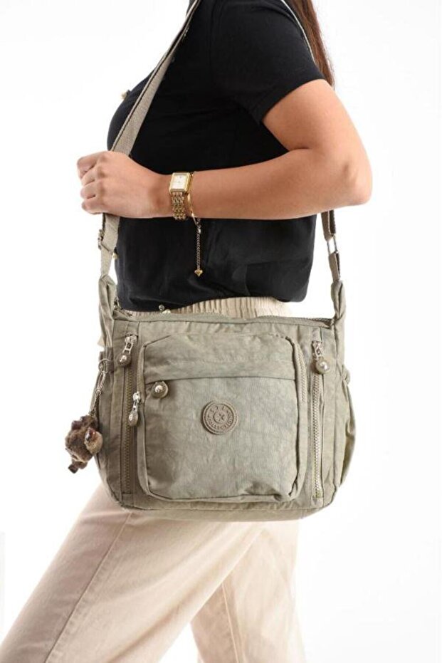 Luxurious Figured Crossbody Bag with Plenty of Compartments