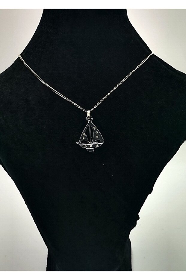 Silver Color Chain Figured Luxury Tarnish-Resistant Necklace