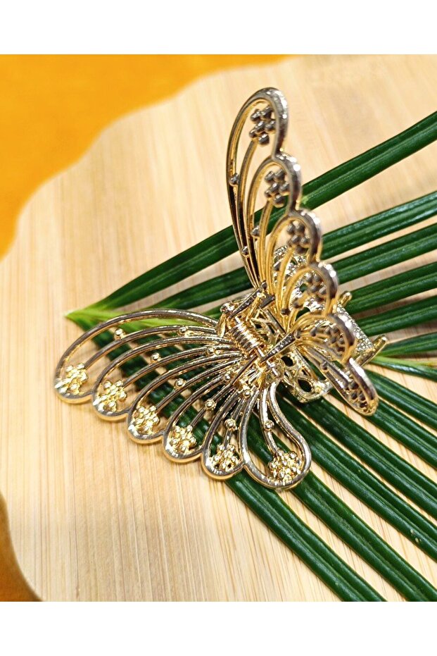 Luxurious Flashy Metal Pinch Buckle