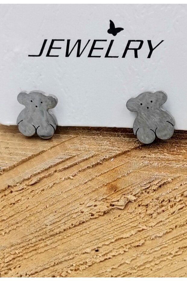 Figured Luxury Design Earrings