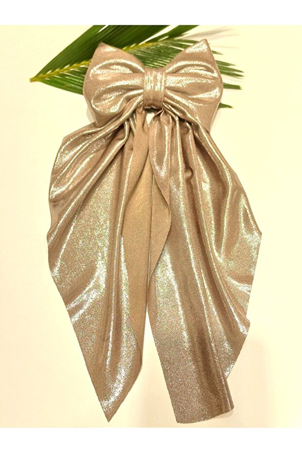 Monalsia Home Luxury Design Crown with Tongs and Ribbons