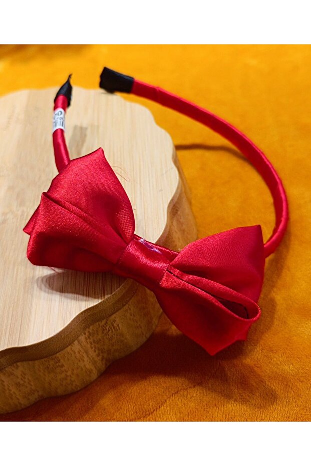 Luxurious Ornate Bow Crown