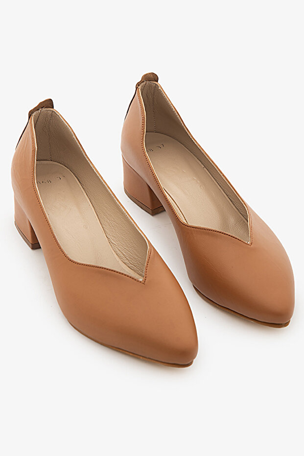 Taba Genuine Leather V-Cut Short Block Heeled Women's Shoes