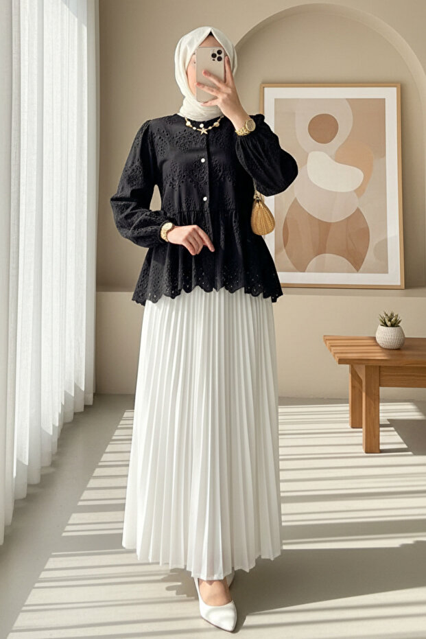 Elastic Sleeves, Openwork Buttons, Lined Shirt - Black
