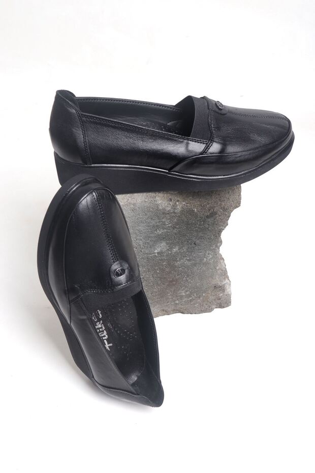 Flexible and Soft Leather Women's Casual Babet Shoes