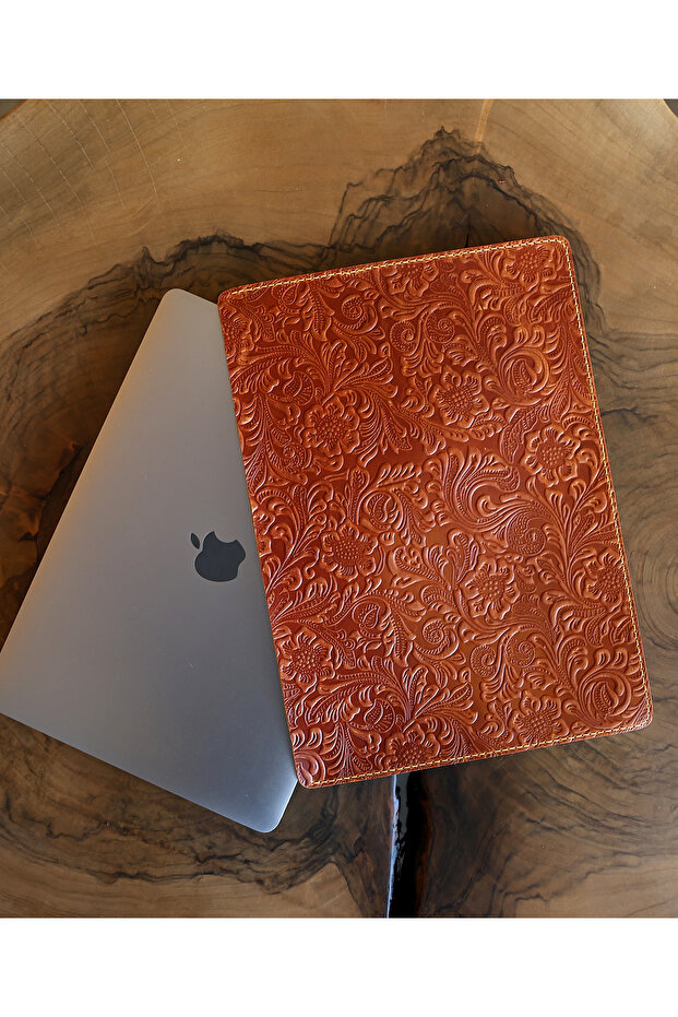 MacBook Case Rose Genuine Leather Stylish Practical Handcrafted. Birthday & Mother's & Father's & Valentine's Day Gift