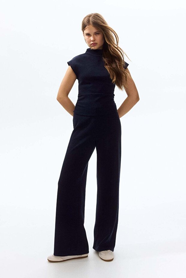 Straight-leg jersey trousers