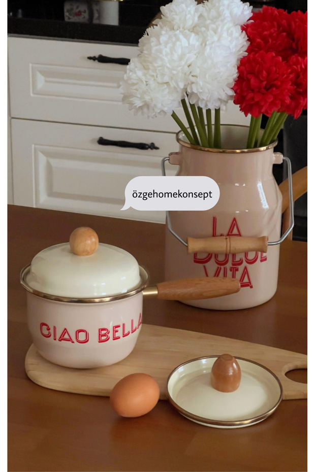 12 cm Enamel Rafadan Egg & Sauce Pan with Wooden Handle Lid