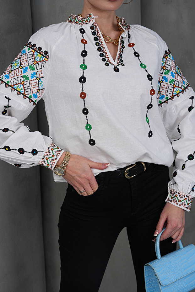 Buttoned Collar Embroidered Cotton Blouse - 3