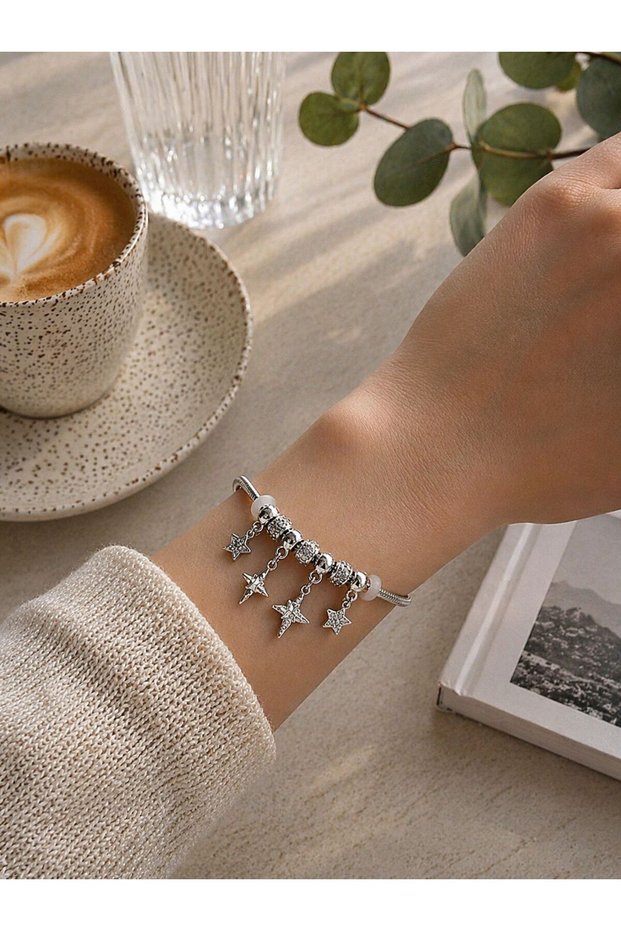Women's Star Charm Detailed Durable Steel Bracelet