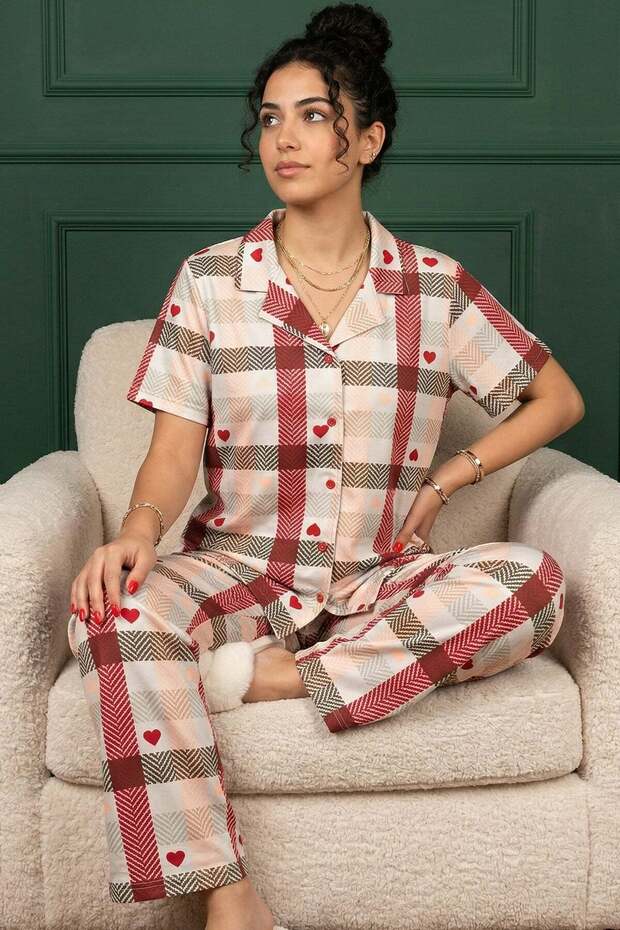 Women's Heart and Plaid Patterned Shirt Collar Short Sleeve Long Cool Milan Fabric Pajama Set