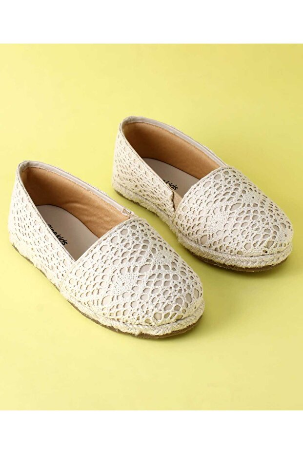 Slip On Solid Mojaris - Beige - 2