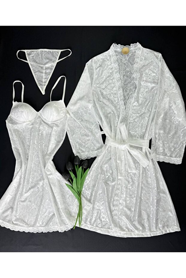 Lace Detailed Strappy Nightgown and Robe Set