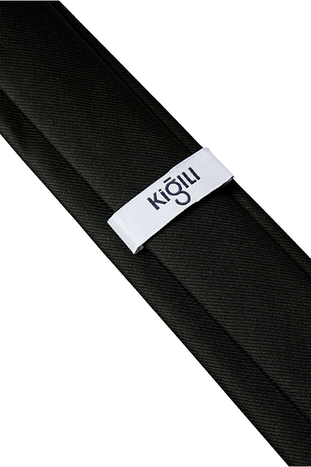 Thin Plain Tie - 4