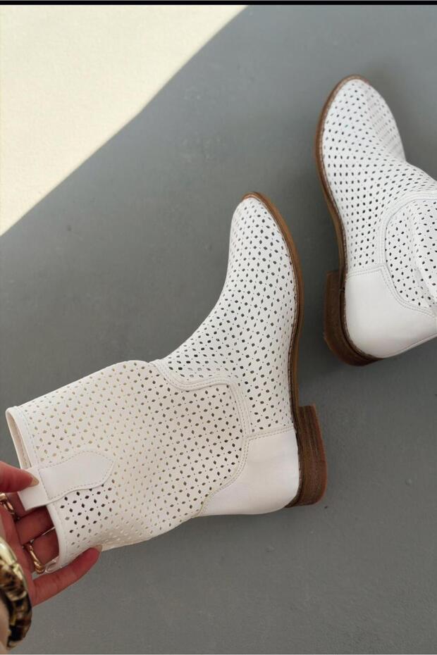 Meror White Matte Leather Women's Perforated Summer Boots