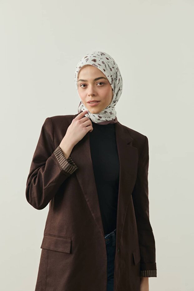 وشاح قطني من روزميرا