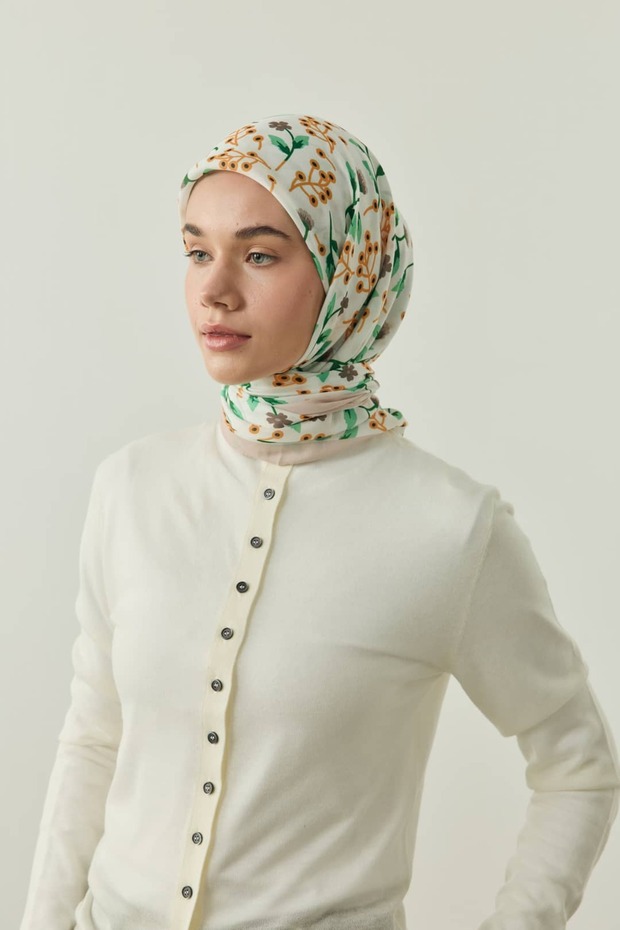 وشاح قطني من بوتانيا