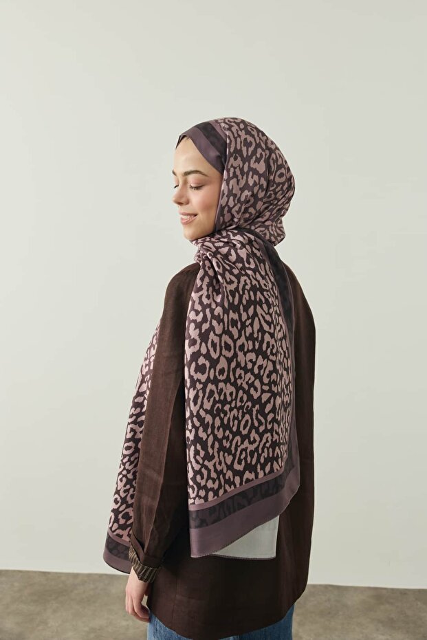 Vantera Pattern Twill Shawl - 2