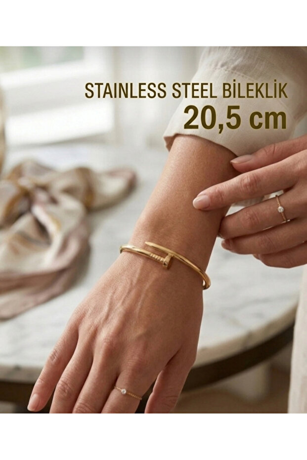 Gold Color Rotating Steel Bracelet
