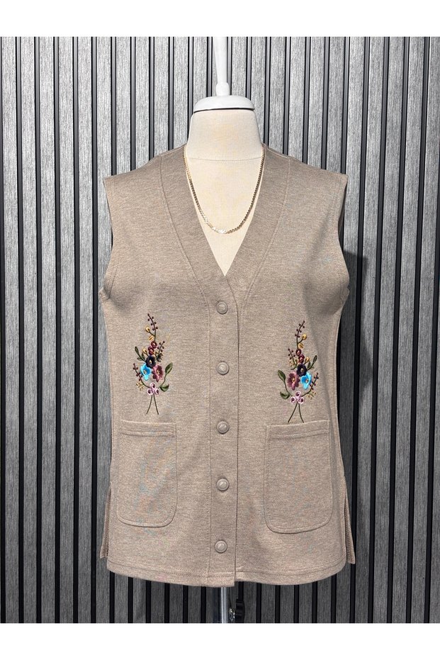 Steel Mesh 5-Button Pocket Top with Colorful Floral Embroidery Mother's Vest Beige