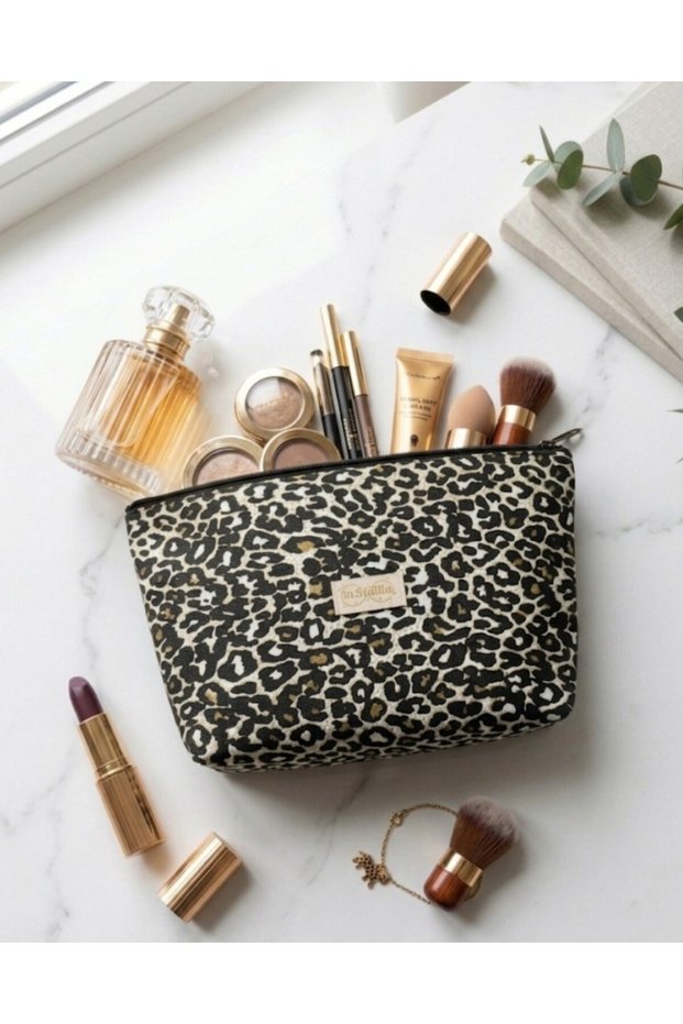 Leopard Patterned Makeup Bag Handbag Multi-Purpose Use.