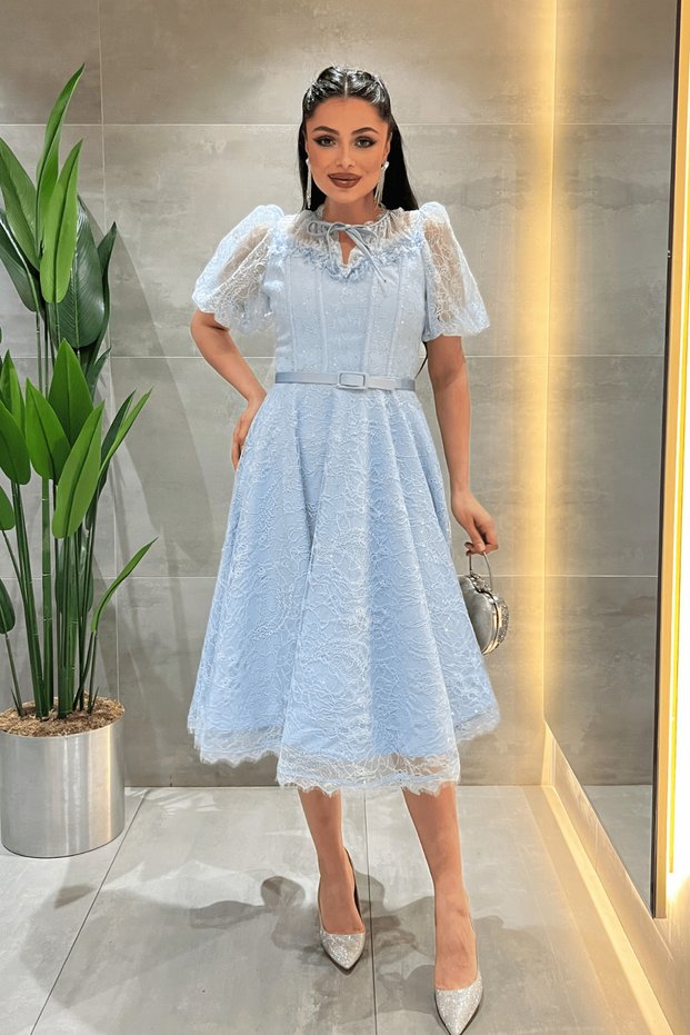 Full lace fabric balloon sleeve midi dress - baby blue
