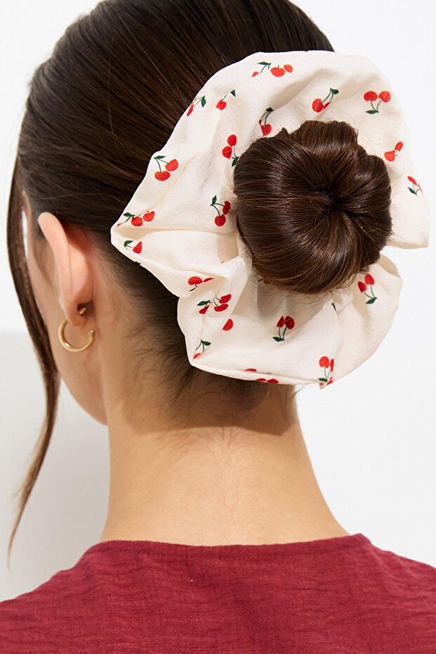 2 Pieces of Cute Cherries Bagel Buckle