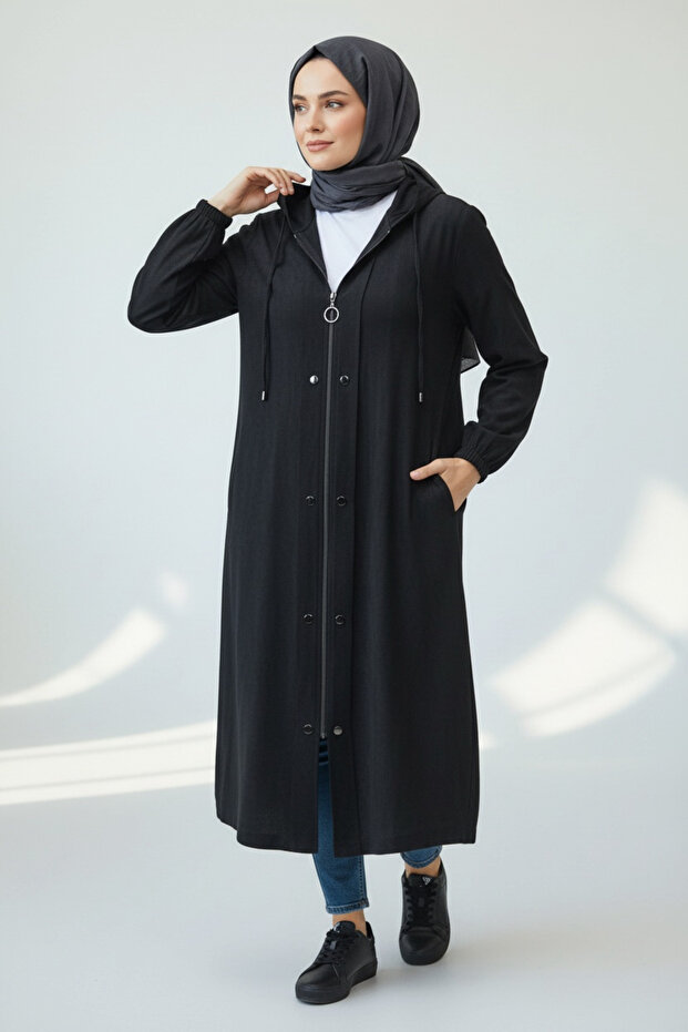 Women's Hooded Sports Cap with Front Zipper, Front Closure, Elasticated Collar with Snap Detail