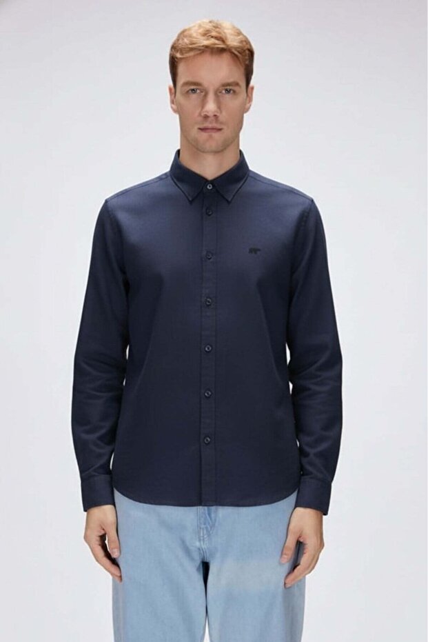 قميص رجالي باللون الأزرق الداكن، قميص أزرق داكن سادة، قميص VICTOR BASIC SHIRT