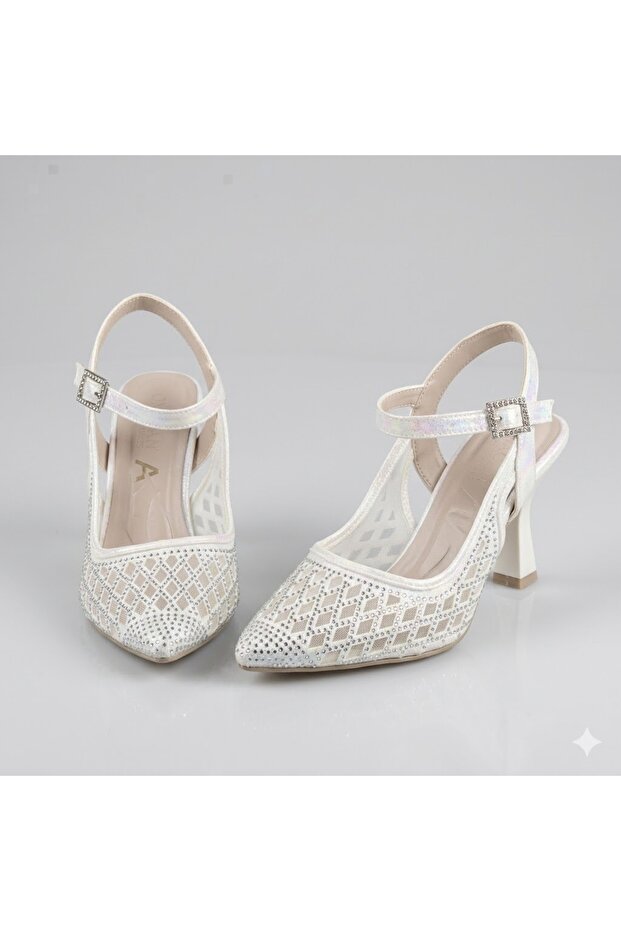 (Öz Maçan) Women's Closed-Toe Thick-Heeled Shoes with Drop Stone Detail