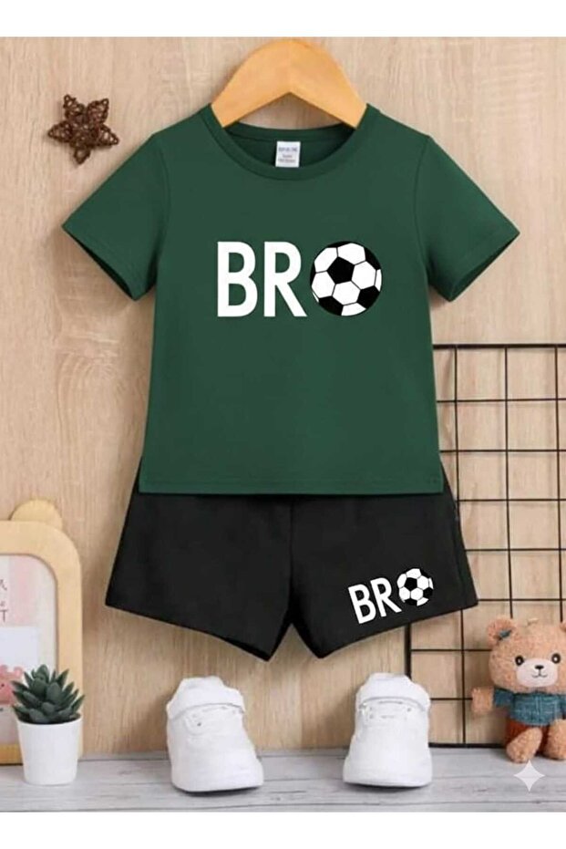 طقم صيفي مطبوع للأطفال من BRO